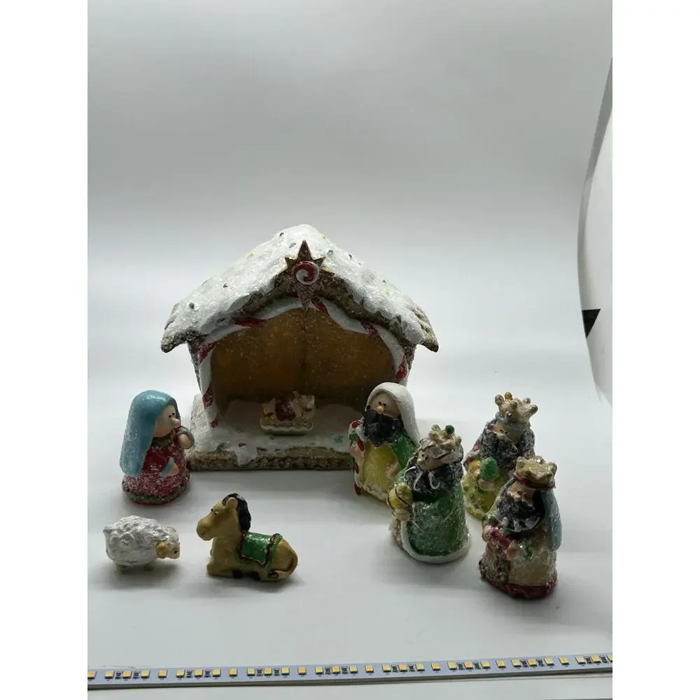 Merry Brite Nativity Gift‎ Set In Box With Gingerbread Stable And 8 Pieces
